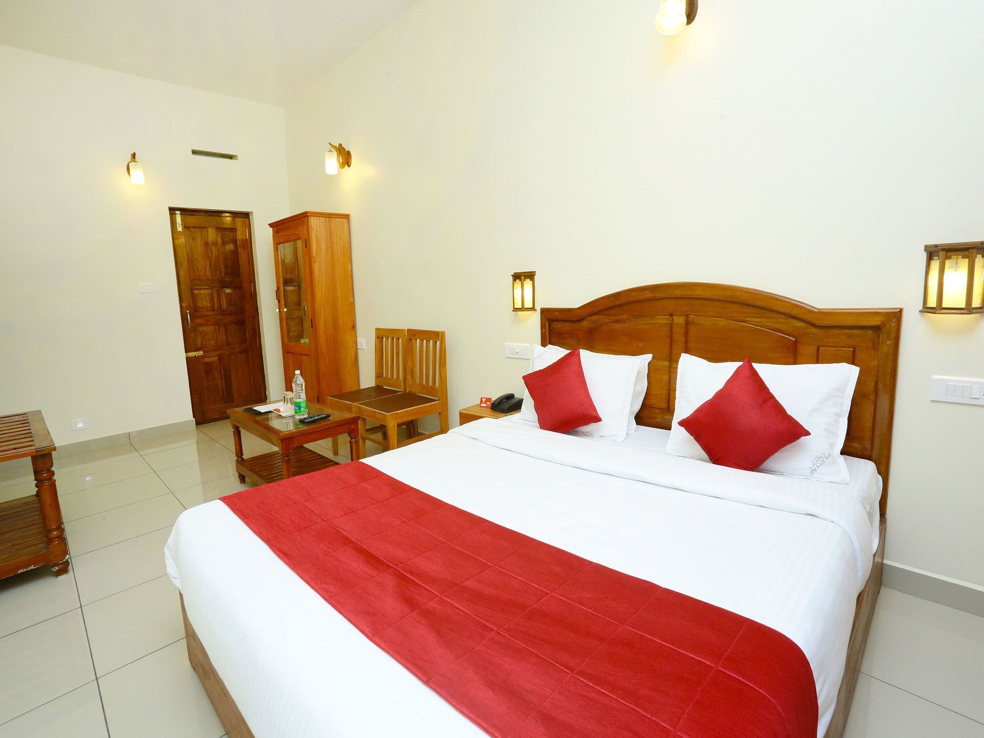 Oyo 12937 Hotel Periyar Canopy Thekkady Bagian luar foto