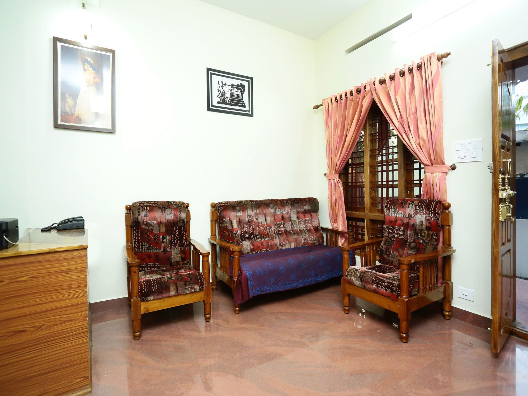 Oyo 12937 Hotel Periyar Canopy Thekkady Bagian luar foto
